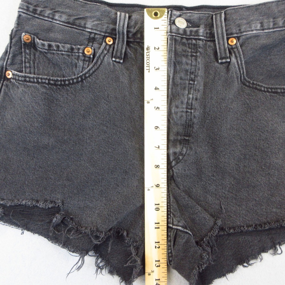 Levi's 501 Original Shorts Women W30 Black Denim Cutoff High Rise Button Fly - Picture 6 of 10